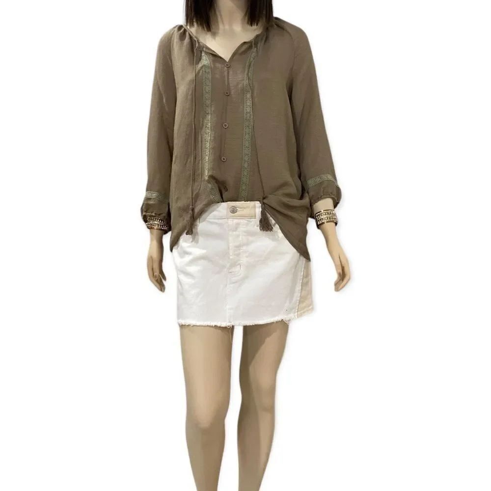 Boho Tassel Tie Neck 3/4” Sleeve Crochet Panel Casual Tunic Top NEW